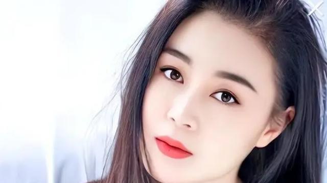 赵本山太“坑人”：这么多女演员，戏里农村妇女，戏外全是女神
