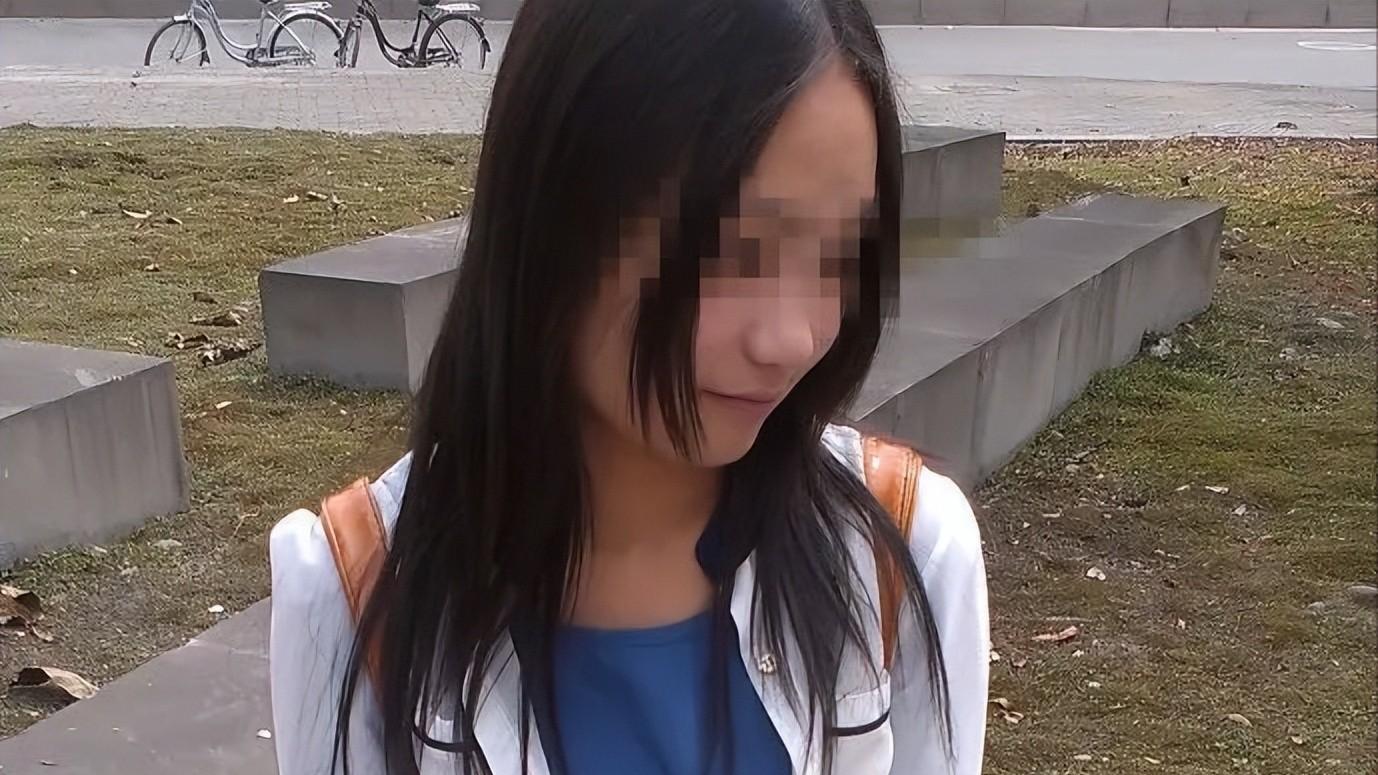 挥霍300万的18岁女孩，破碎的父女情，谁之过？