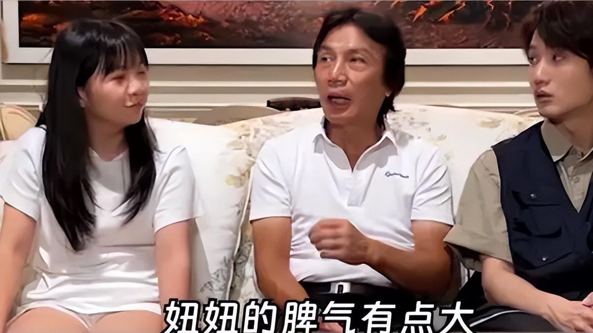 五十八载风雨兼程，“蛋糕大王”罗红的生日与隐秘的家庭故事