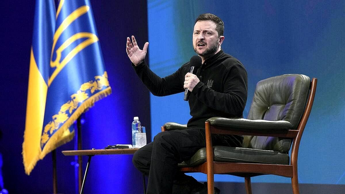 美俄罕见联手施压，泽连斯基政治生命进入读秒时刻