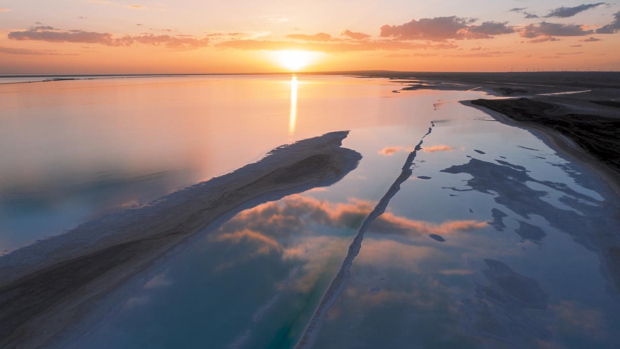 白羊座和这个星座的灵魂默契：王侯宅里弄丝竹，适我愿兮