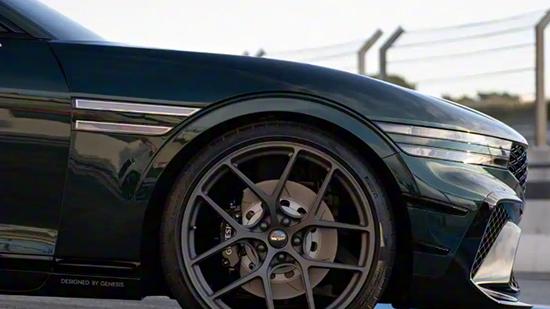 造型优雅迷人 捷尼赛思G90概念车官图发布