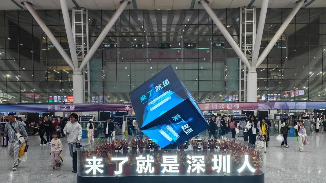 郑智化登机受阻：“来了就是深圳人”遇轮椅，谁在忽略他们？