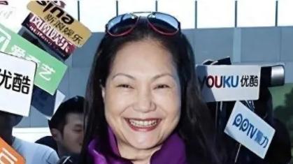 《大S遗产争夺战揭秘：金钱、谎言与亲情的交织，谁才是赢家？背后真相让人错愕！》