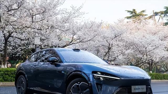 小米YU7：新势力与传统对手的较量，你会考虑它吗？