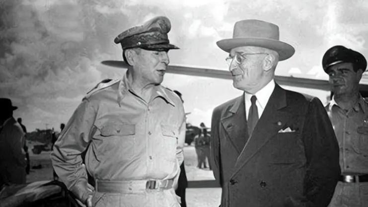 嚣张霸道的美国，为啥在朝鲜战争中宁可战败，也不用原子弹？