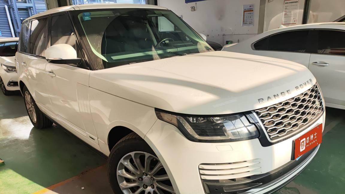 76.8万圆你虎啸梦，2018款路虎揽胜Vogue加长版，气场全开！