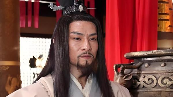 武则天能做皇后，徐懋功出力不小，为何却被掘坟破棺？