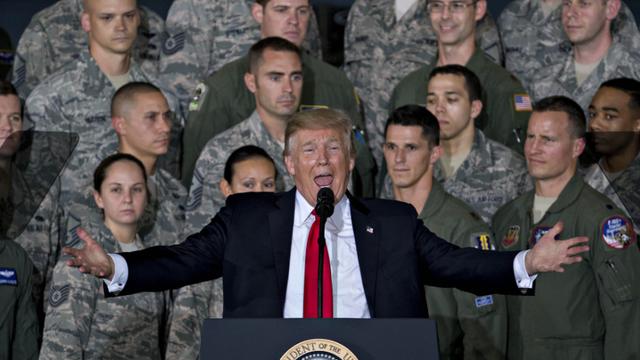 只差最后一点火星子，将引爆全球“核大战”，特朗普铁了心搏一把