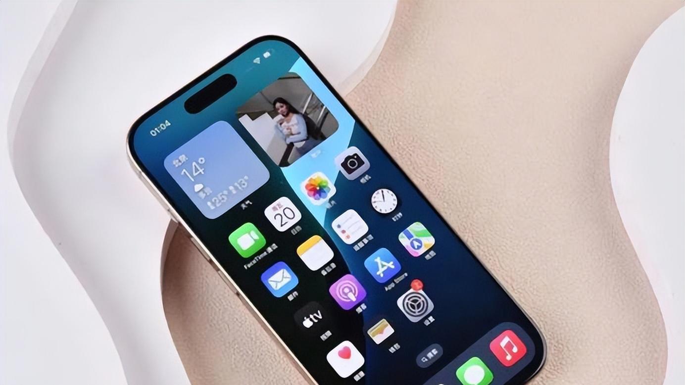 同价位“厮杀”！iPhone 16降至4544元，凭啥脱颖而出