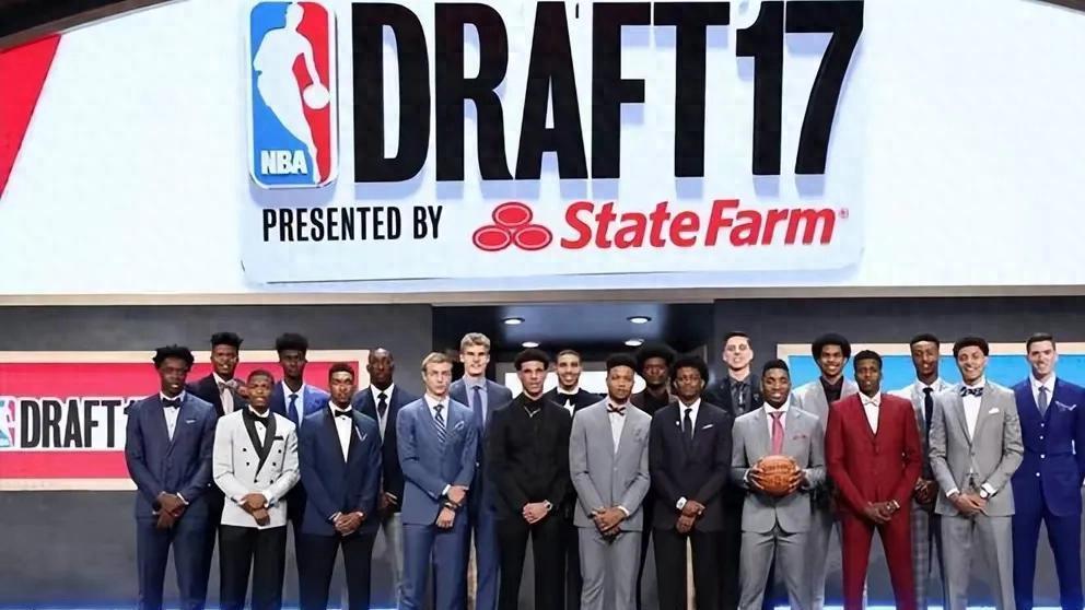 8个年头过去了，才发现NBA2017选秀是大年，只是点状元点错了