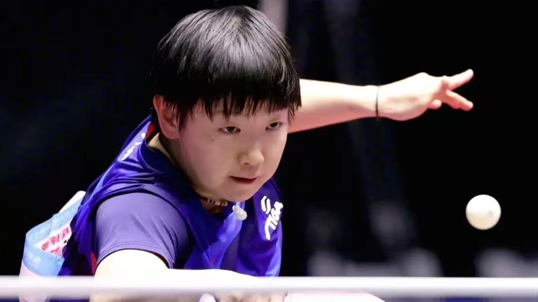 孙颖莎两度摘银，王楚钦遭双杀，wtt的密集赛事也是背后推手