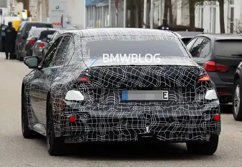 全新宝马M3电动版谍照曝光！网友：就看最后价格如何了