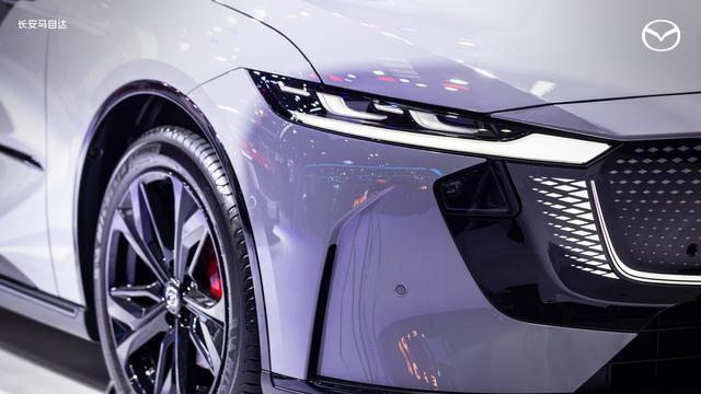 EZ-60盲订订单破2.6万 长安马自达的“高价值”突围