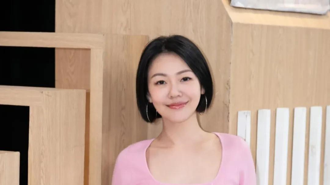 欧莱雅签约小s 或因代言费低



欧莱雅和小S，这俩组合真是让人看不懂！小S现
