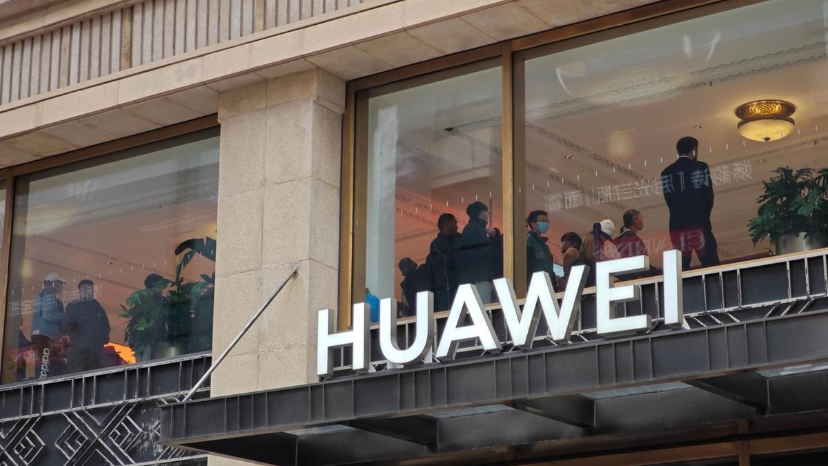 华为凤凰涅槃，Mate70系列引领高端，余承东携畅享70X强势归来