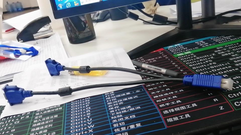 好好的一拖二vga线，居然用于线上考试作弊等不正经用途