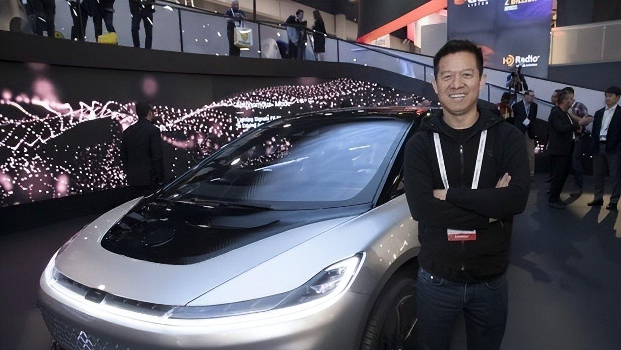 贾跃亭资产困境：国内破产与美国房产收入解析