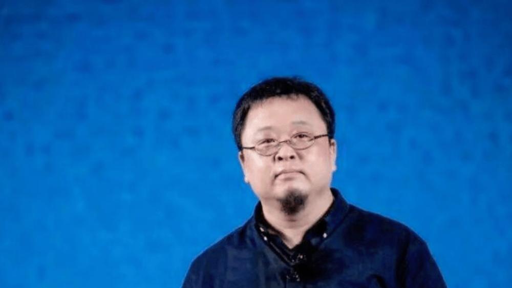 罗永浩的“两难”困局：撕，还是不撕？