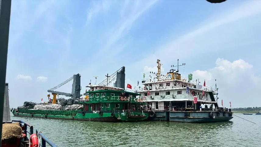 微特锚机恒张力监测系统助力 “长雁 1 号” 航道整治工程