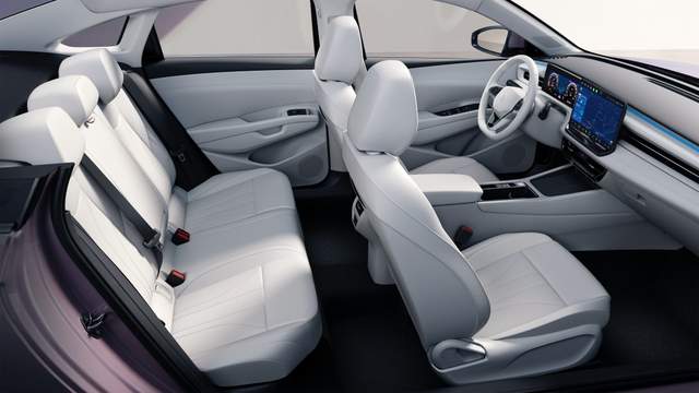 满足更多家庭需求 朗逸Pro上市 限时8.88-11.29万