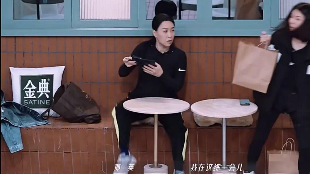 那英，一个说话难听，却深受大家喜爱的“五旬老太”