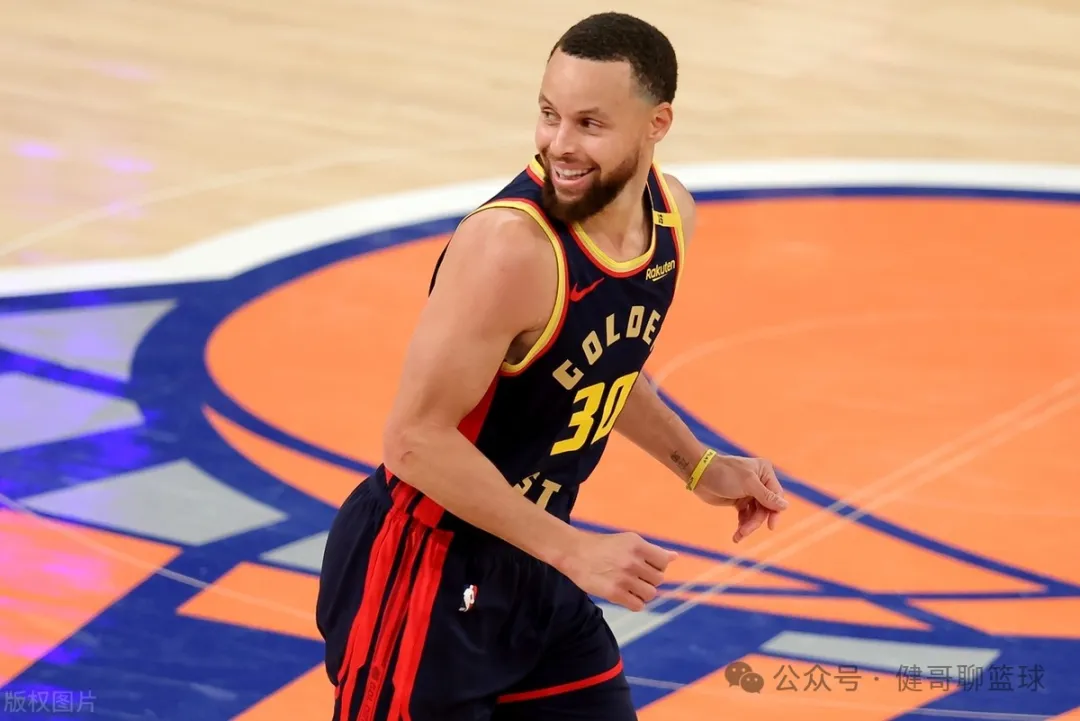 NBA常规赛：勇士vs篮网