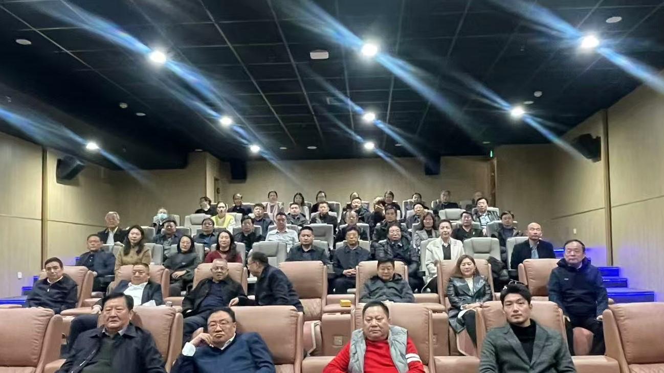 光影铸魂传精神 使命在肩续新篇 电影《雪域使命》在冀座谈