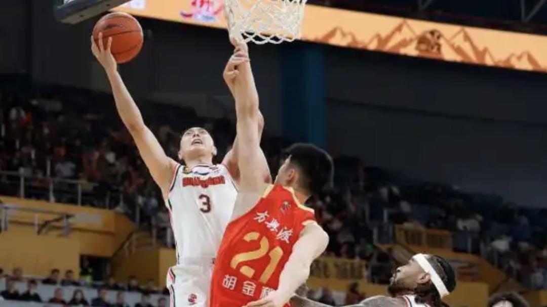 广东惨败广厦暗藏玄机？杜锋效仿辽宁挑对手：输球是为了避开广厦？