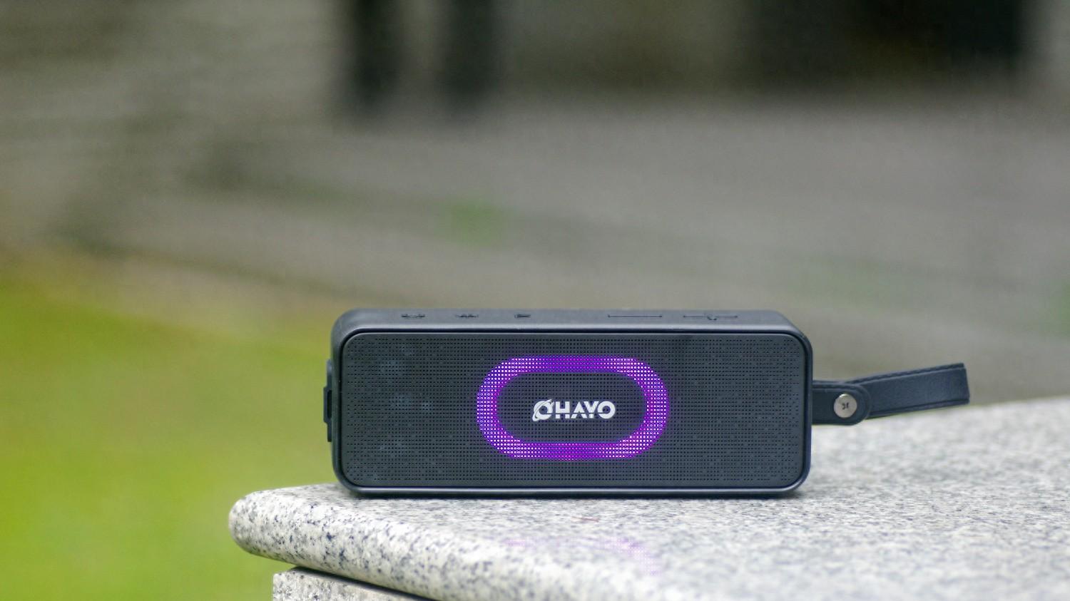 叫板千元旗舰？雷登S11蓝牙音箱音质与灯效皆向旗舰看齐