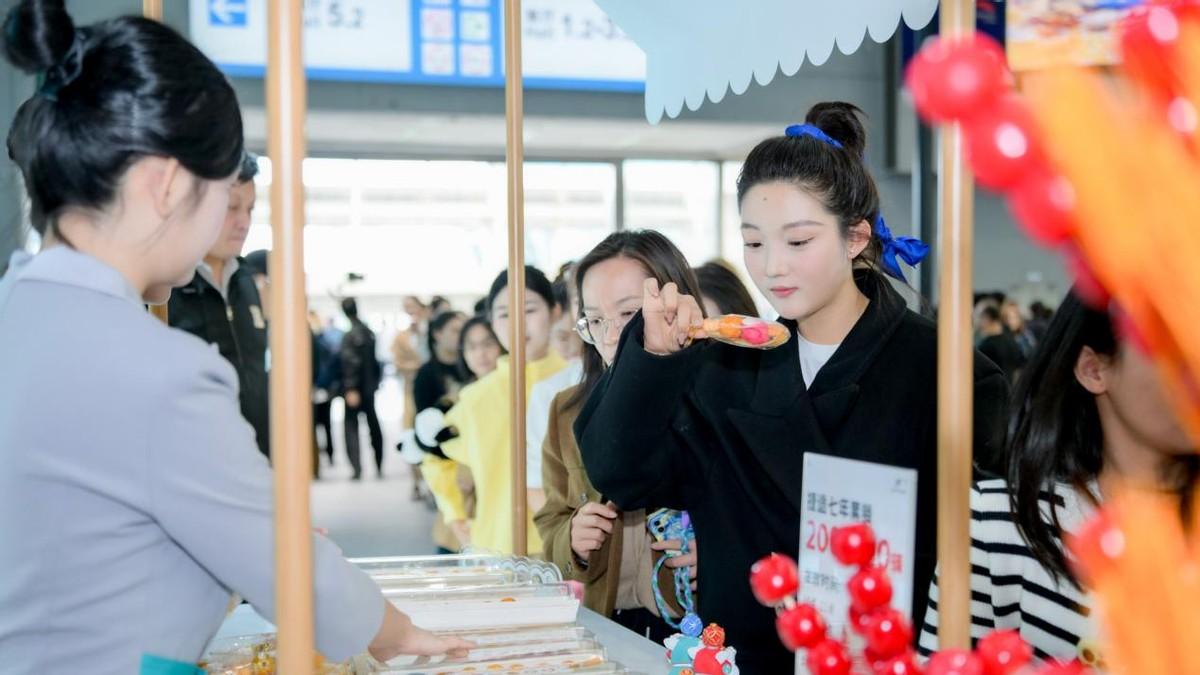 捷途汽车广州车展秀实力，与全球超200万用户同行再启新程