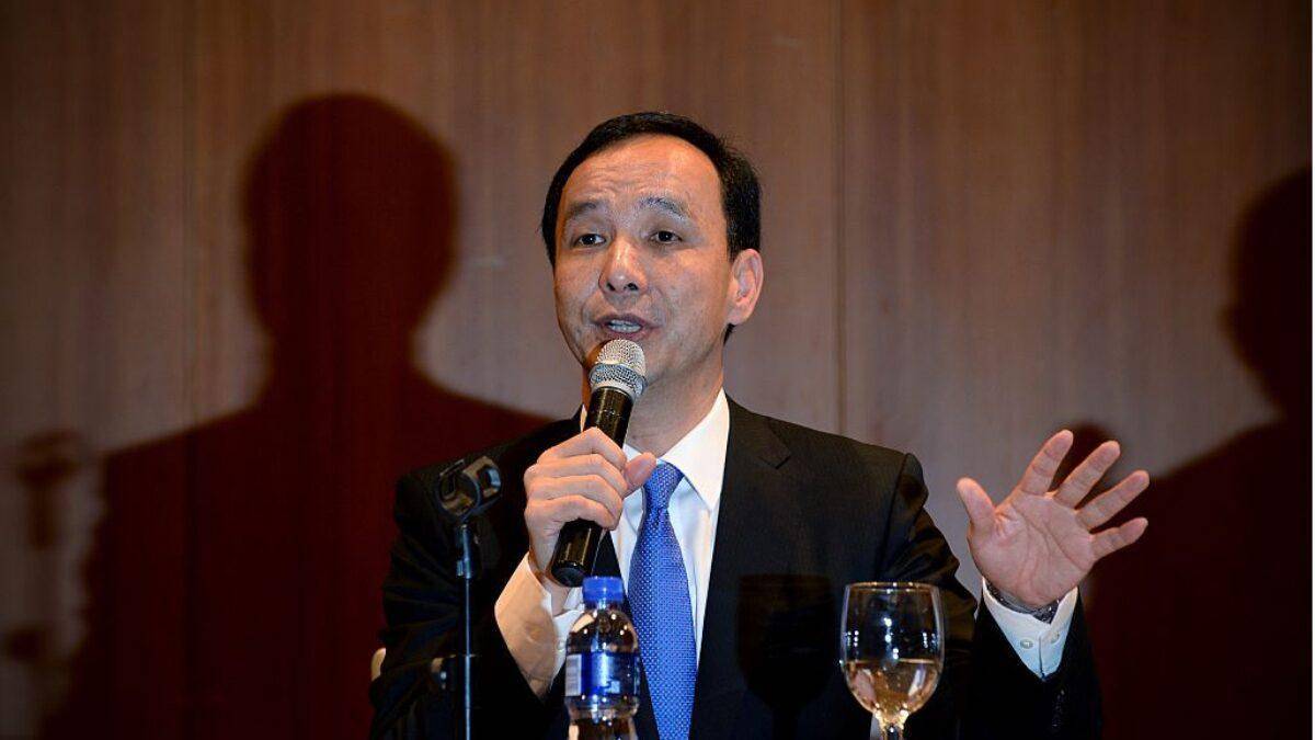 国民党发起反攻，赖清德被催交权，解放军开始上场，美军出现异动