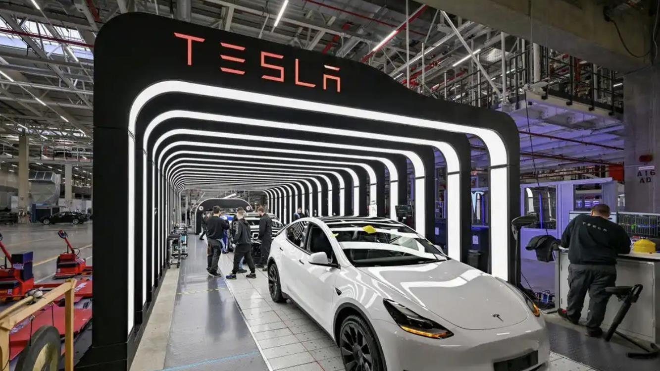 14万Model Q！特斯拉入门级新车要来了：国产电车越来越难