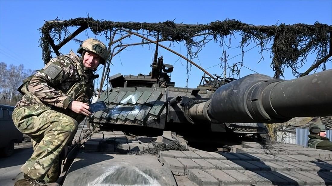 库尔斯克溃败：美械精锐成俄军战利品，乌克兰的谎言与真相