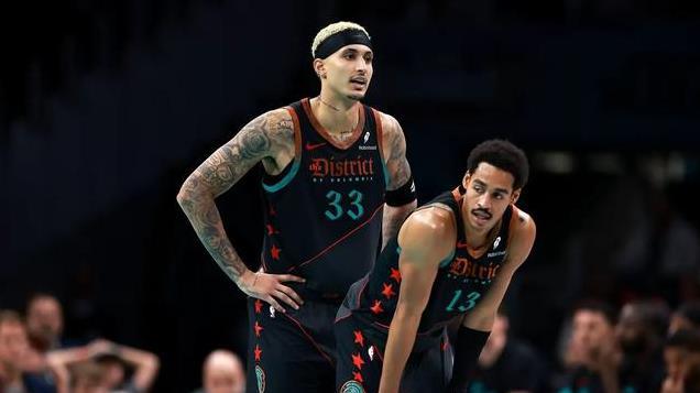 NBA常规赛目前为止连败最长的是谁：太阳队和76人五连败，奇才呢
