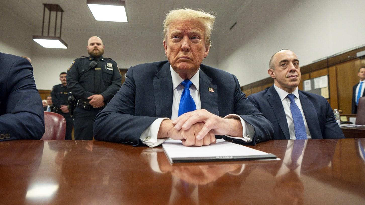 三名大法官反水，七千五亿退款悬顶，特朗普关税政策玩完？