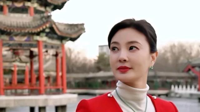 刘芳菲：大年初一开门红，芳菲给各位朋友拜年啦！