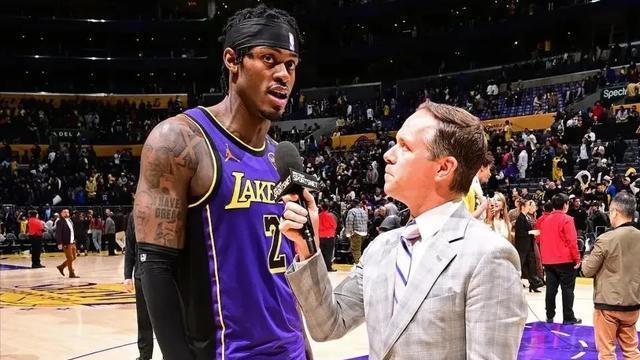 没了浓眉卡壳，掘金不再是苦主，近3战被压着打，湖人开始做庄