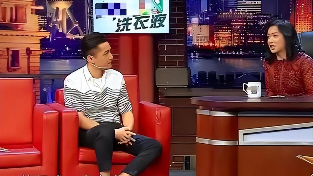 有一种“算计”叫胡歌和黄曦宁，结婚才半年，就懂得了这盘大棋！