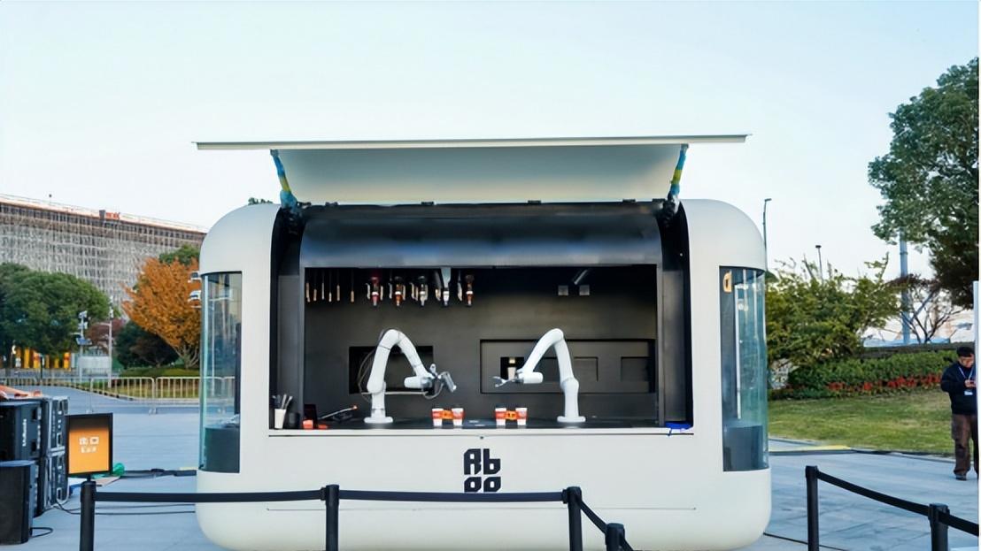 非遗助阵2025WCI+大神空降现场，苏州这场电竞盛宴太震撼了！