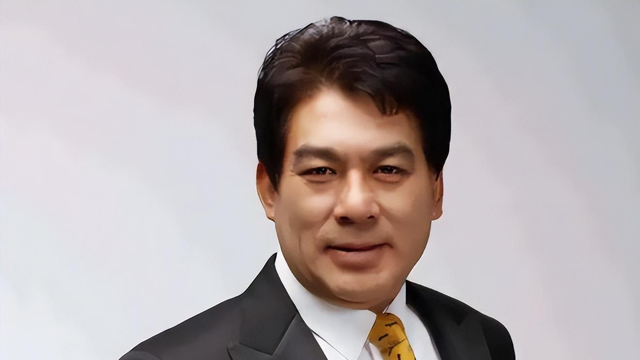 同为“小品界鼻祖”，如今陈佩斯儿孙满堂，老搭档朱时茂过得如何
