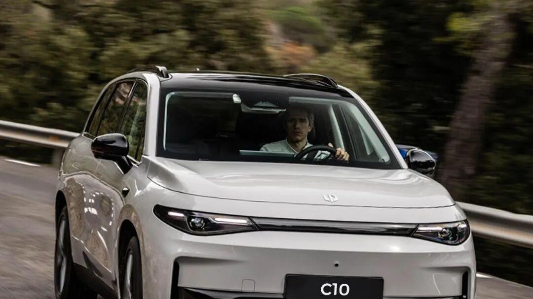 零跑告别“新势力”