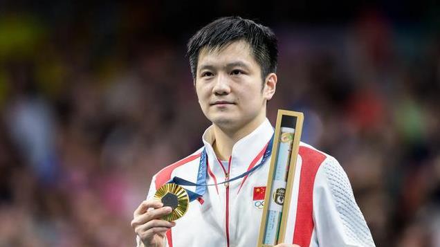 一位不愿透露姓名的乒联前辈对小胖能否参加下届奥运会做了预测：