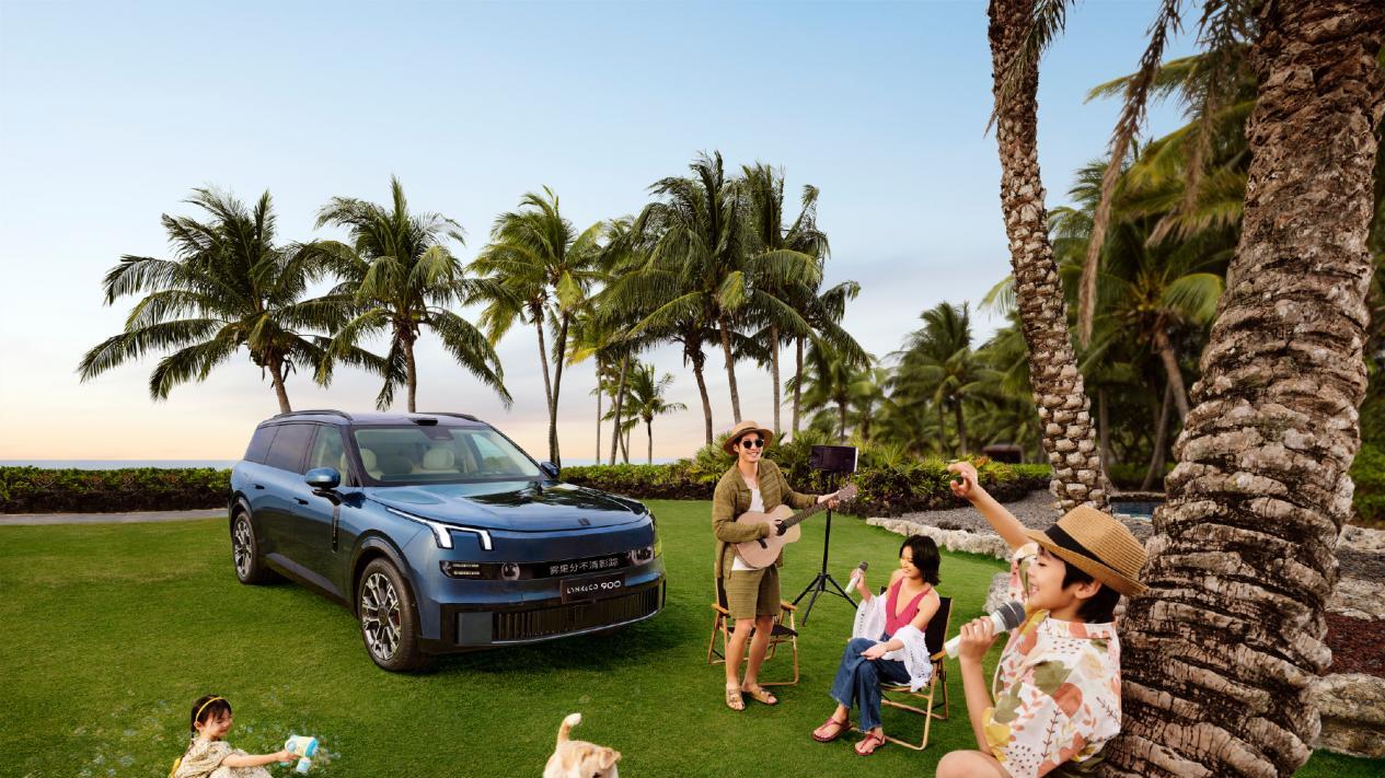 领克900六座大空间，满足《爸爸当家》奶爸亲子多场景需求