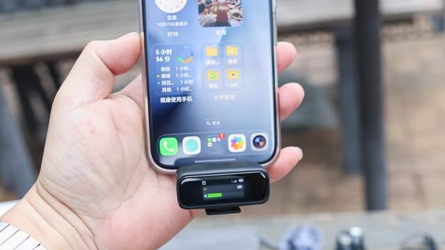 马路边录视频，人声很干净？699元的南卡麦克风有点东西