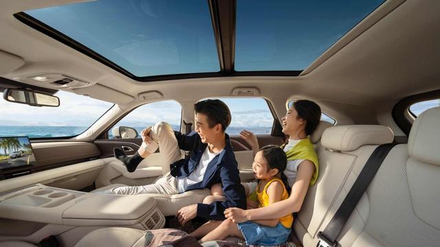 二代哈弗枭龙MAX正式发布，两驱能耗表现优异，四驱版本预售价13.88万起