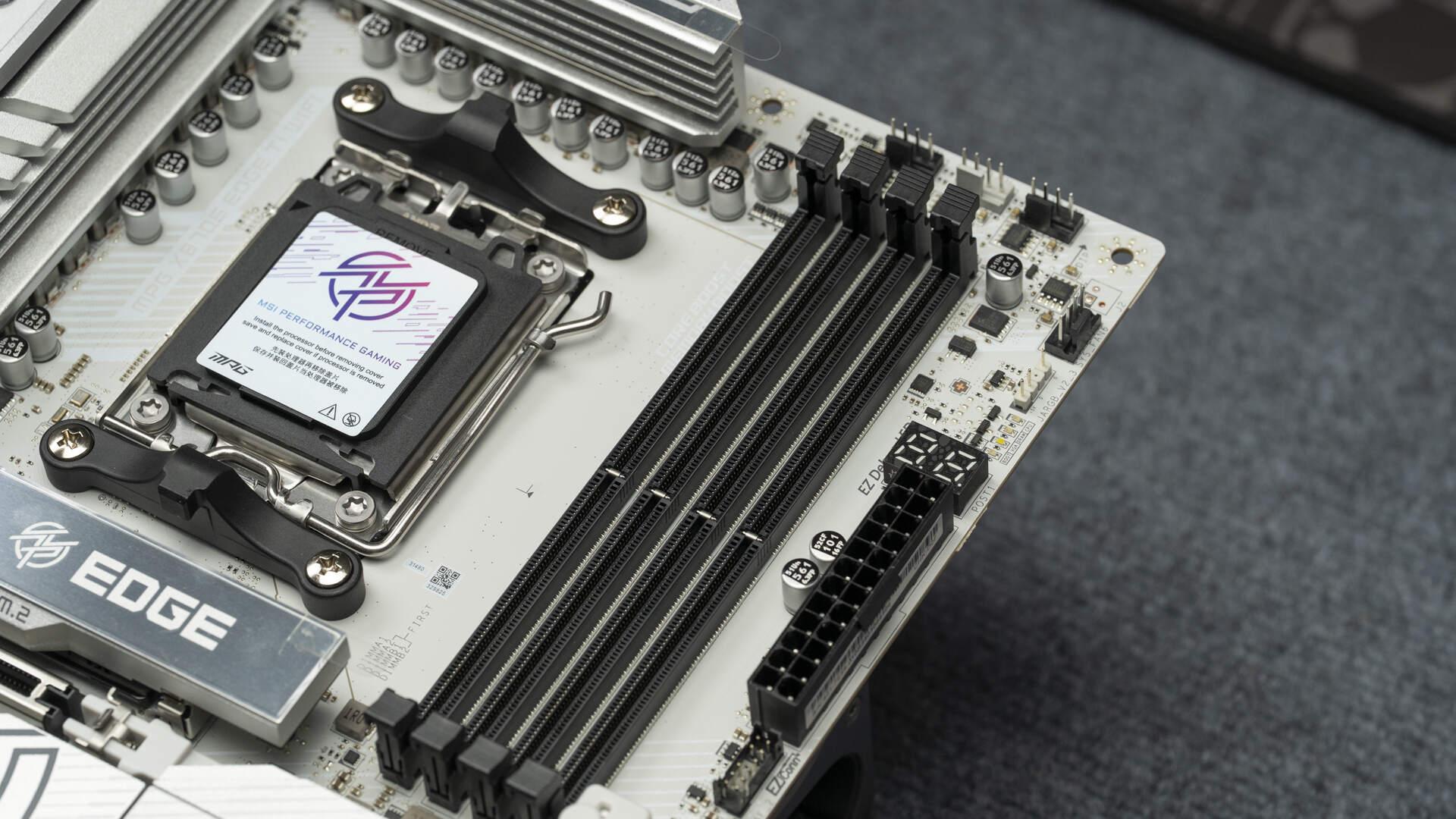 选AMD没错的，微星MPG X870E EDGE TI WIFI刀锋钛主板评测