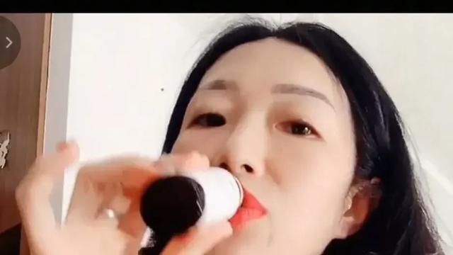 浩南妈许建华罕见晒照！那些年，她经历了什么？戳图看真相！