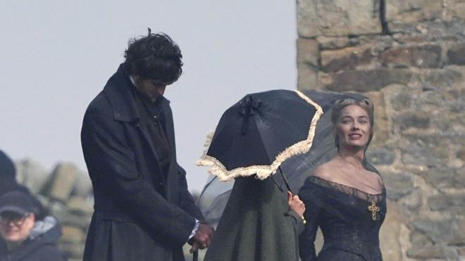 《呼啸山庄》路透