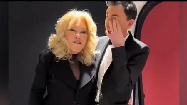 “猫女”去世，故事结束。乔斯林·威尔顿斯坦的精彩和悲伤